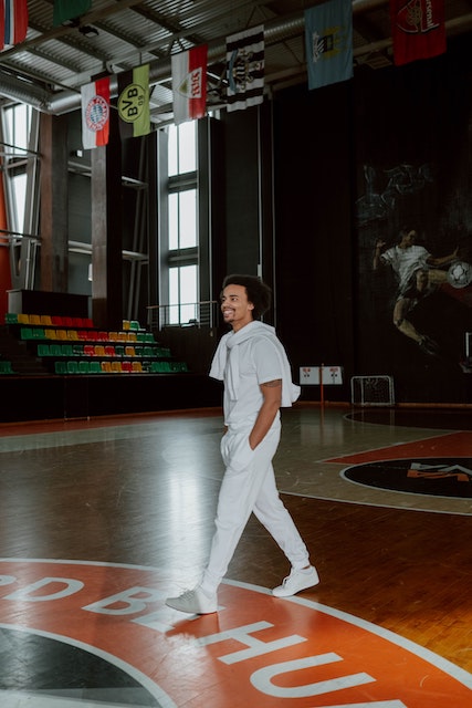 all white shirt with joggers and sneakers