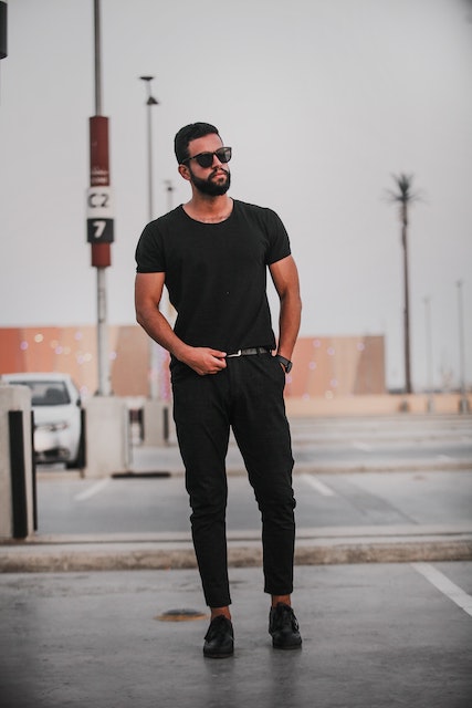 black shirts with black pants sneakers