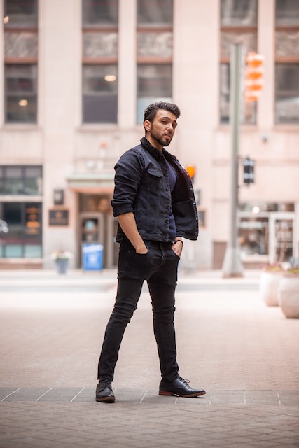 navy blue jean jacket with black jeans oxfords