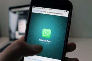 transfer whatsapp chats from android to iPhone