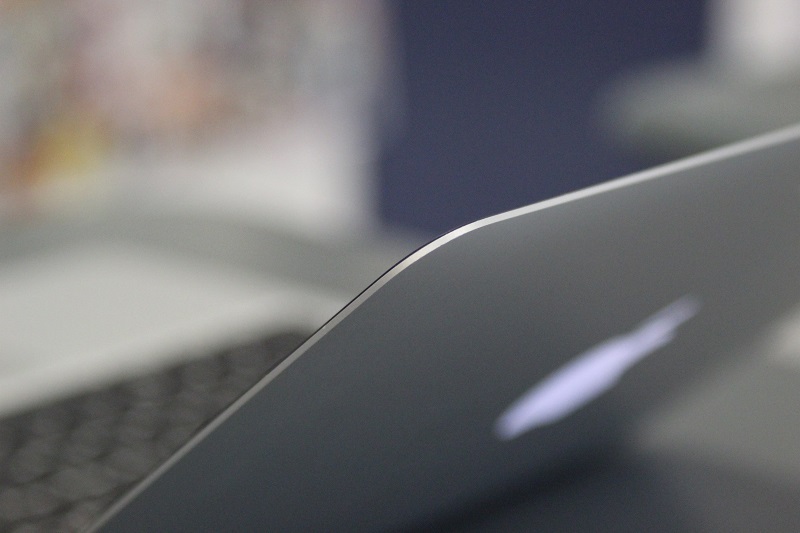 macbook air review