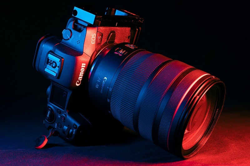 best low light canon cameras